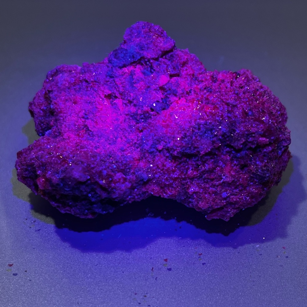 Raw Ruby with UV Flashlight - Picture 4 of 8